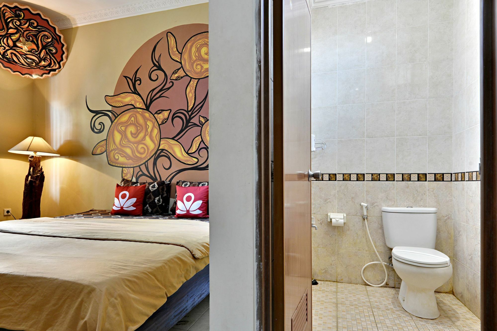 Zen Rooms Malioboro Sosrowijayan Wetan Yogyakarta Exterior photo